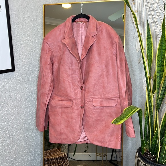 HOUSE OF CB 'Kiera' Warm Pink Vegan Leather Oversized Blazer NWOT - Picture 6 of 9